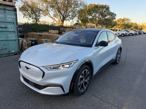 2022 Ford Mustang Mach-E Premium