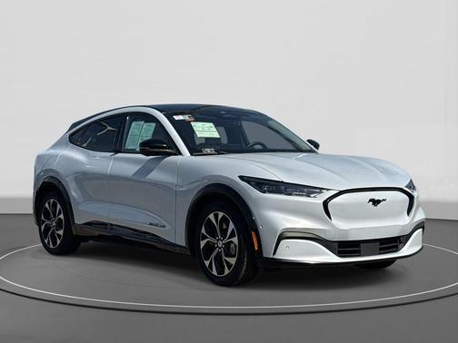 2022 Ford Mustang Mach-E Premium