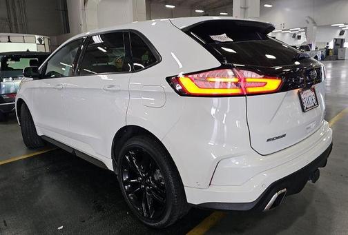 Star White Metallic Tri-Coat 2020 Ford Edge ST