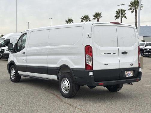 OXFORD WHITE 2026 Ford Transit-250 Base