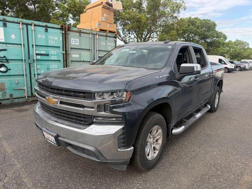 Shadow Gray Metallic 2019 Chevrolet Silverado 1500 LT