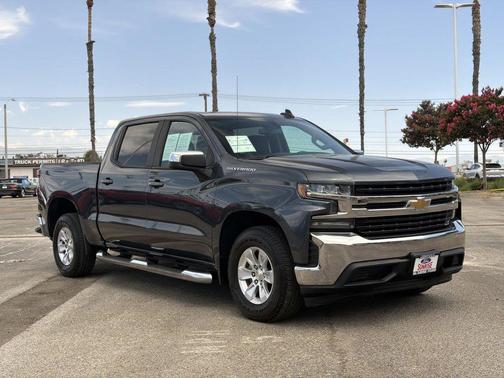 Shadow Gray Metallic 2019 Chevrolet Silverado 1500 LT