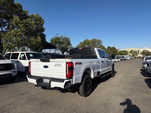 OXFORD WHITE 2024 Ford F-350 XL