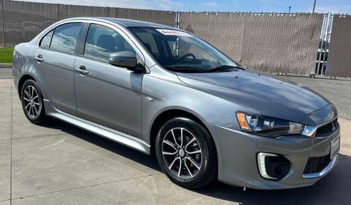 2017 Mitsubishi Lancer ES