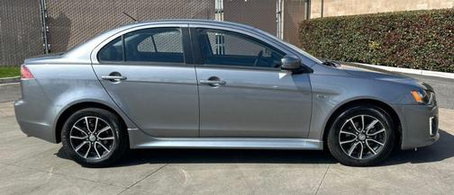 2017 Mitsubishi Lancer ES