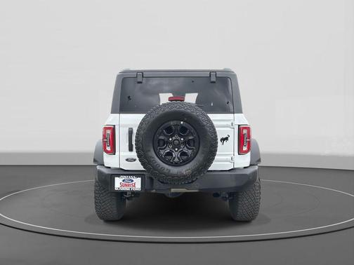OXFORD WHITE 2024 Ford Bronco Wildtrak