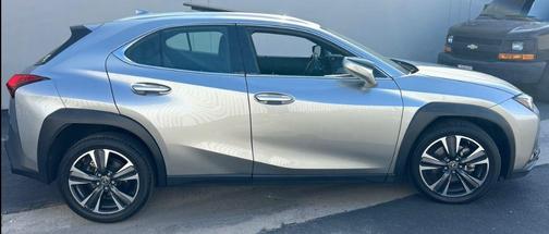 Atomic Silver 2019 Lexus UX 200 Base
