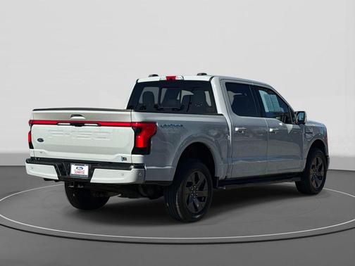 2023 Ford F-150 Lightning LARIAT