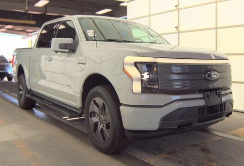 2023 Ford F-150 Lightning LARIAT