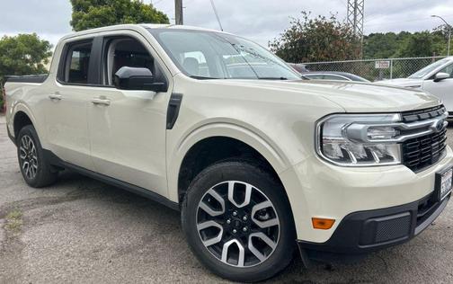 TERRAIN 2024 Ford Maverick Lariat