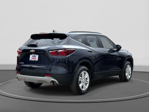 Midnight Blue Metallic 2021 Chevrolet Blazer 1LT
