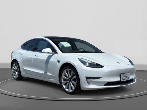 Pearl White Multi-Coat 2018 Tesla Model 3 Long Range