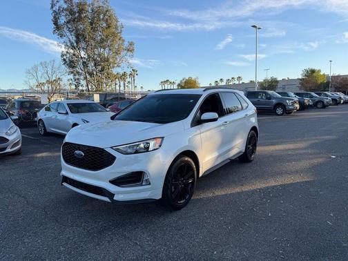 2022 Ford Edge ST Line