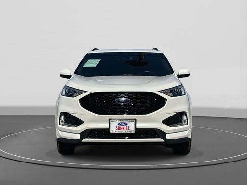 2022 Ford Edge ST Line