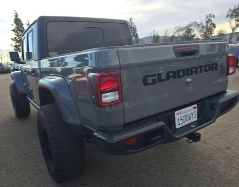 2023 Jeep Gladiator Willys 4x4