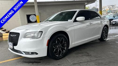 2018 Chrysler 300 S