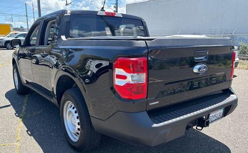 SHADOW BLACK 2024 Ford Maverick XL