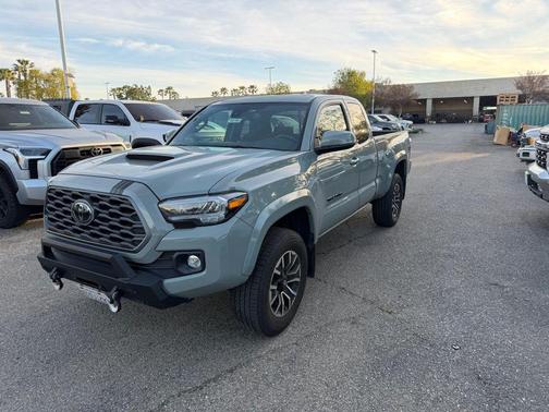 2023 Toyota Tacoma TRD Sport