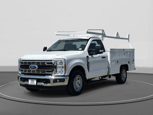 2025 Ford F-350 XL