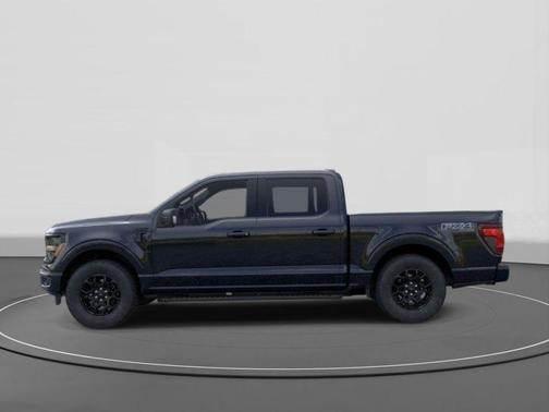 AGATE BLACK METALLIC 2026 Ford F-150 XLT