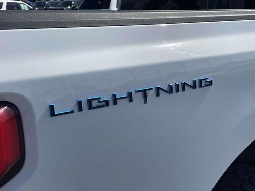 2022 Ford F-150 Lightning XLT