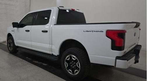 2022 Ford F-150 Lightning XLT