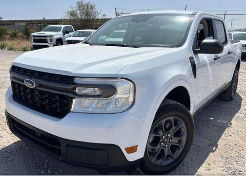 Oxford White 2024 Ford Maverick XLT