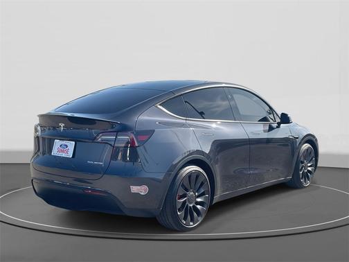 2024 Tesla Model Y Performance Dual Motor All-Wheel Drive