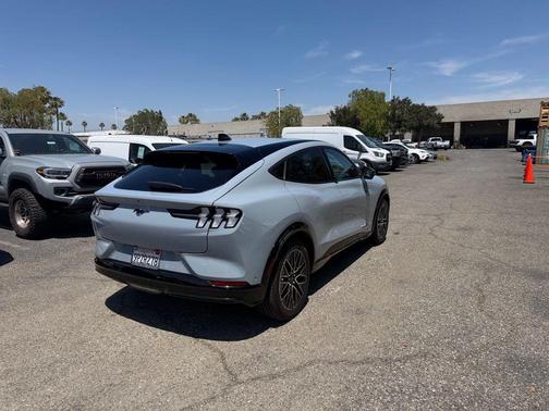 GLACIER GRAY MET TRI-COAT 2024 Ford Mustang Mach-E Premium