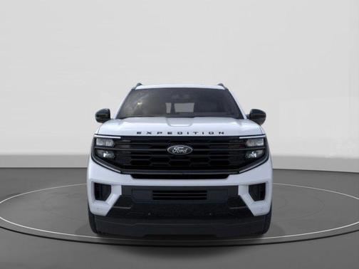 SPACE SILVER METALLIC 2026 Ford Expedition Platinum
