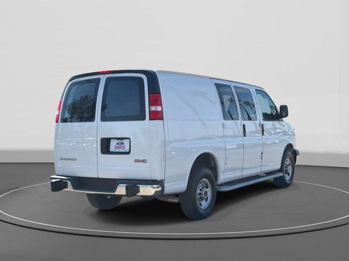 2024 GMC Savana 2500 Work Van