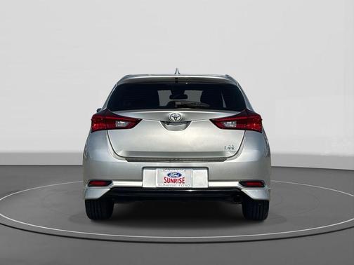 2018 Toyota Corolla iM Base