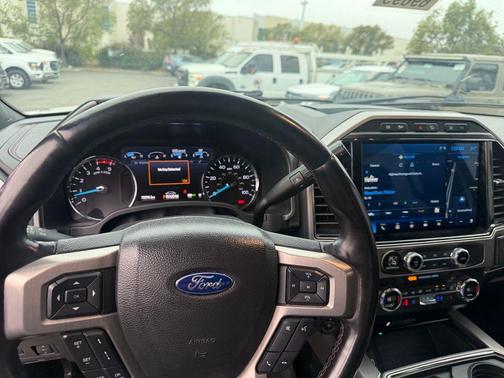Star White Metallic Tri-Coat 2022 Ford F-250 Platinum