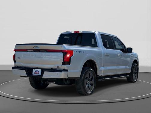 ICONIC SILVER METALLIC 2023 Ford F-150 Lightning LARIAT