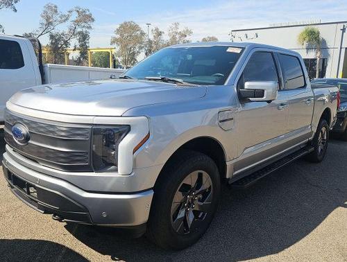 ICONIC SILVER METALLIC 2023 Ford F-150 Lightning LARIAT