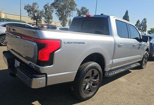 ICONIC SILVER METALLIC 2023 Ford F-150 Lightning LARIAT