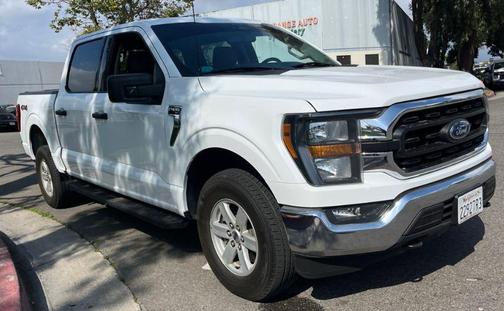 OXFORD WHITE 2023 Ford F-150 XLT