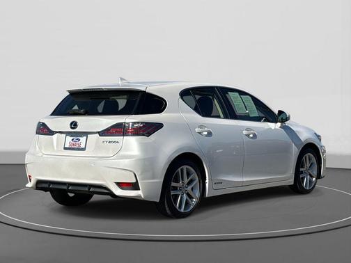 2017 Lexus CT 200h Base
