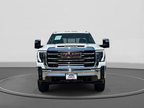 Summit White 2025 GMC Sierra 2500 SLT