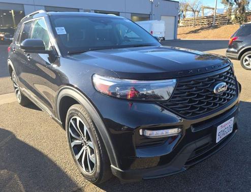 2022 Ford Explorer ST-Line