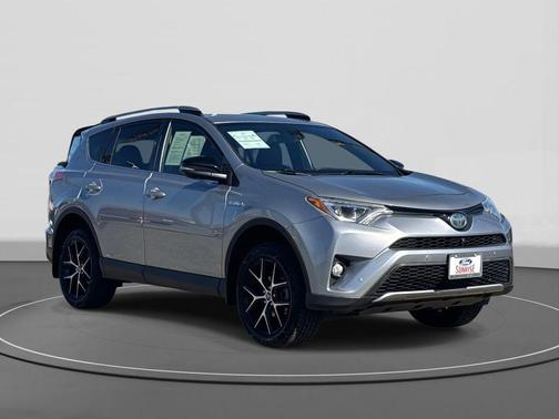 2018 Toyota RAV4 Hybrid SE