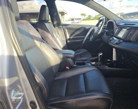 2018 Toyota RAV4 Hybrid SE