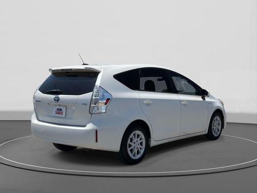 Blizzard Pearl 2012 Toyota Prius v Three