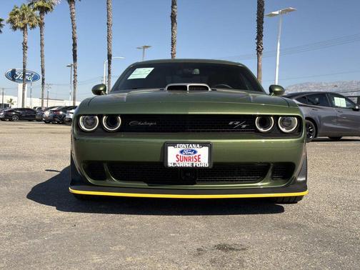 F8 Green 2023 Dodge Challenger R/T Scat Pack Widebody