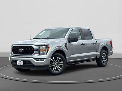 ICONIC SILVER METALLIC 2023 Ford F-150 XL