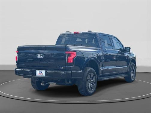 2024 Ford F-150 Lightning XLT