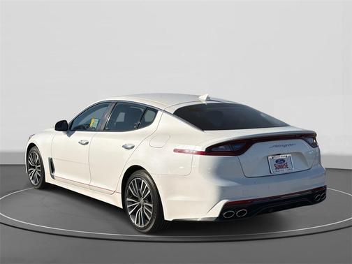 2019 Kia Stinger Base