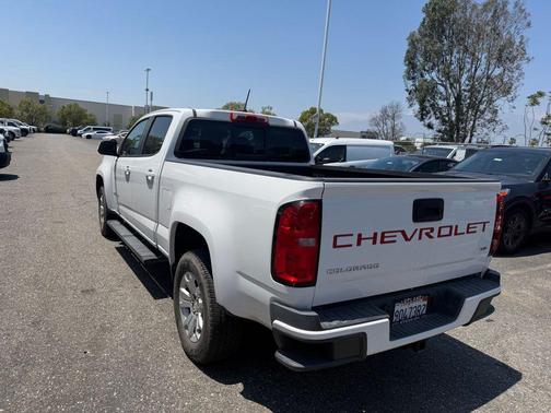 Summit White 2022 Chevrolet Colorado LT