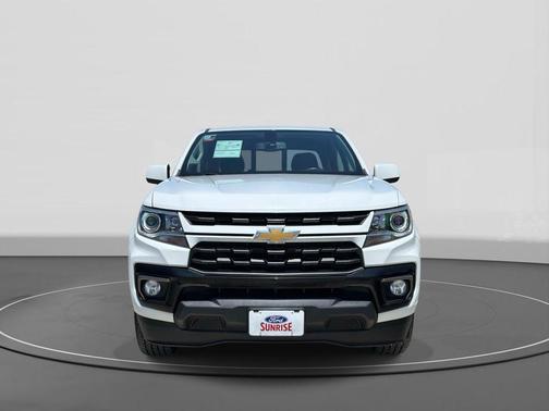 Summit White 2022 Chevrolet Colorado LT