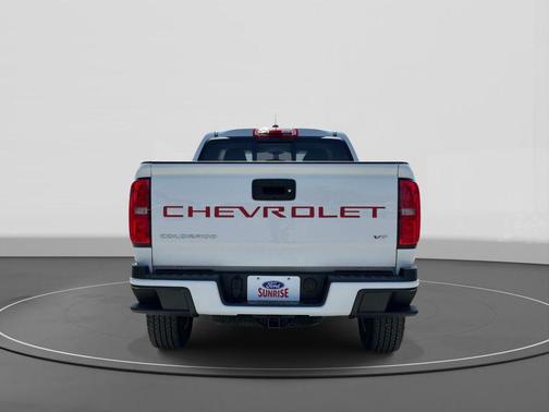 Summit White 2022 Chevrolet Colorado LT